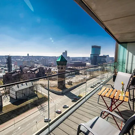 Panorama Penthouse - Center 100m2, Fast Wi-fi Apartment *